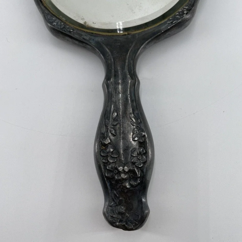 Antique Art Nouveau Hand Mirror Homan Manufacturing Quadruple Plating Floral.